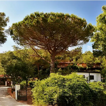 Locazione Turistica Elbadoc.6 Ferienhaus *
