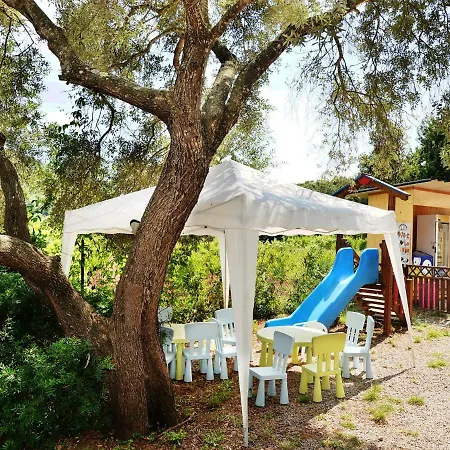 Locazione Turistica Elbadoc.6 Ferienhaus Rio Marina